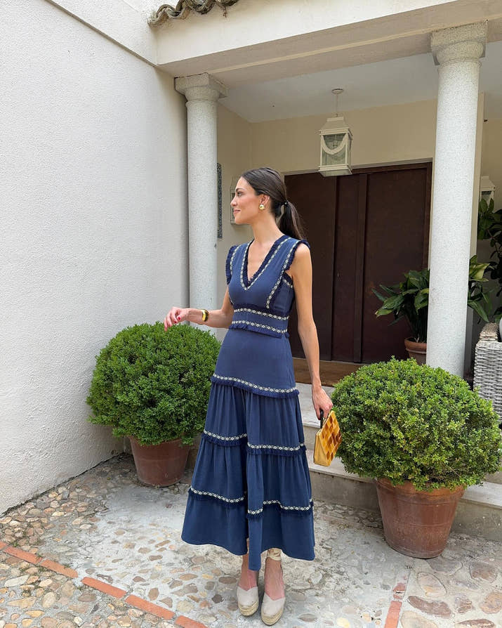 Casual V-neck Tassel Dress - High Waist Knitted Dress