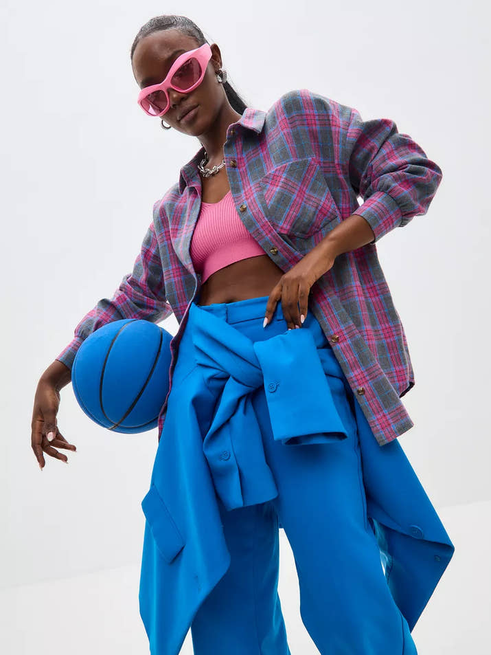 Vintage Oversized Plaid Shirt for Women – Long Sleeve Button Down Top